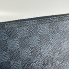 Louis Vuitton Messenger Bag