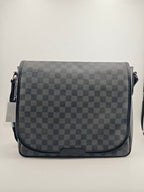 Louis Vuitton Messenger Bag