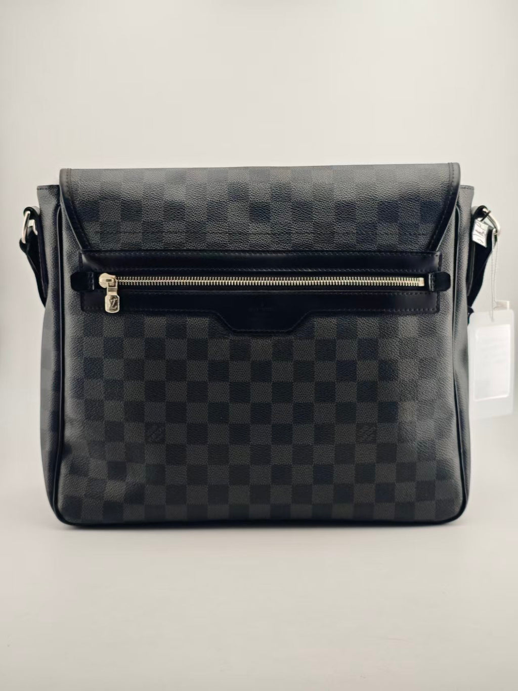 Louis Vuitton Messenger Bag