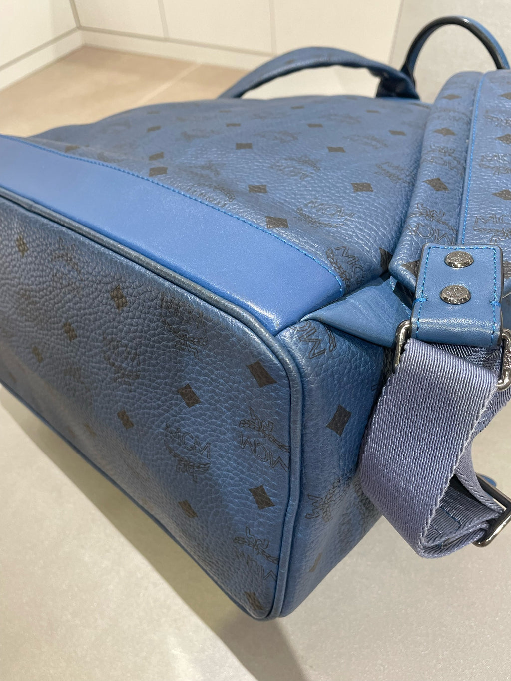 MCM Blue Backpack MMKAAVE32BK001