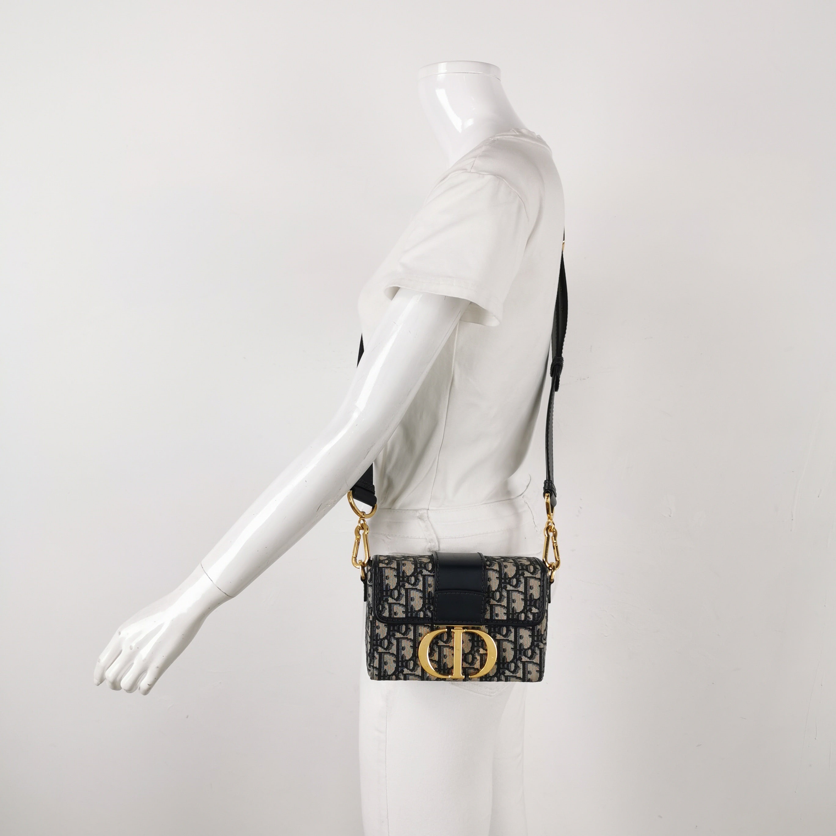 Dior Canvas Crossbody M9204UTZQ_M928