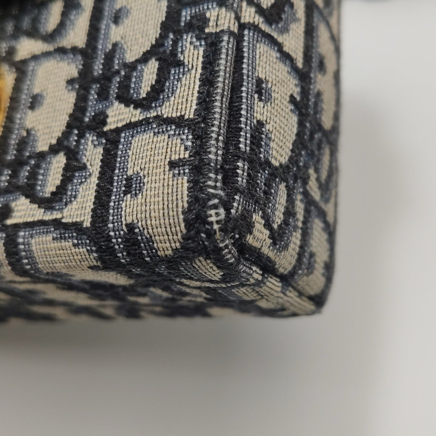 Dior Canvas Crossbody M9204UTZQ_M928