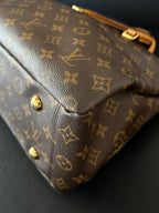 Louis Vuitton Crossbody