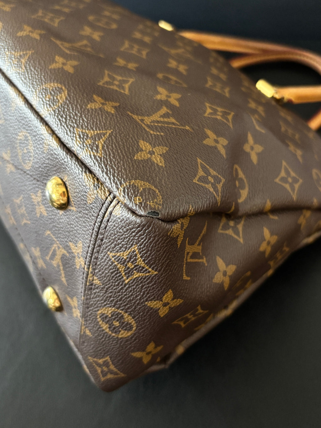 Louis Vuitton Crossbody