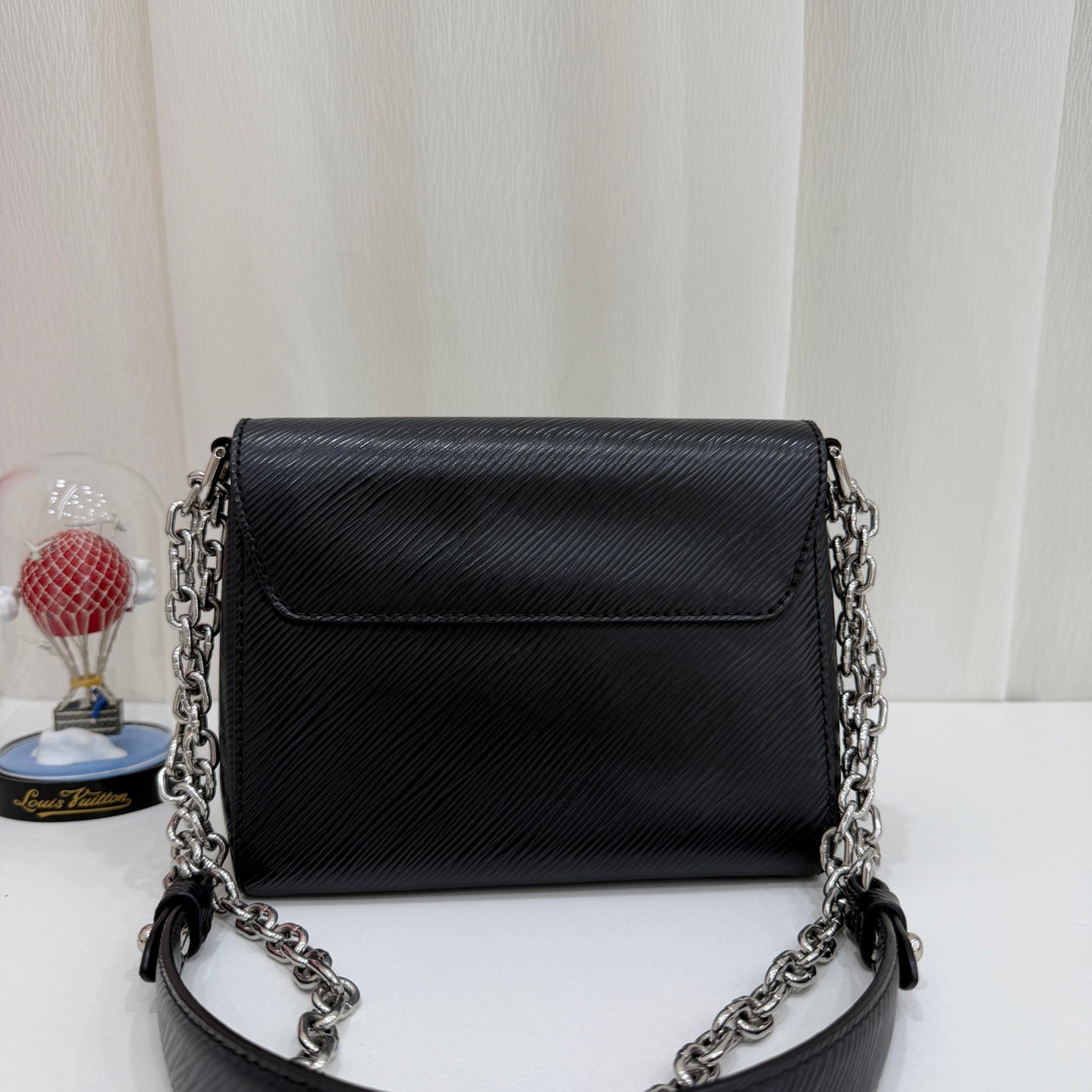Louis Vuitton Crossbody M50332