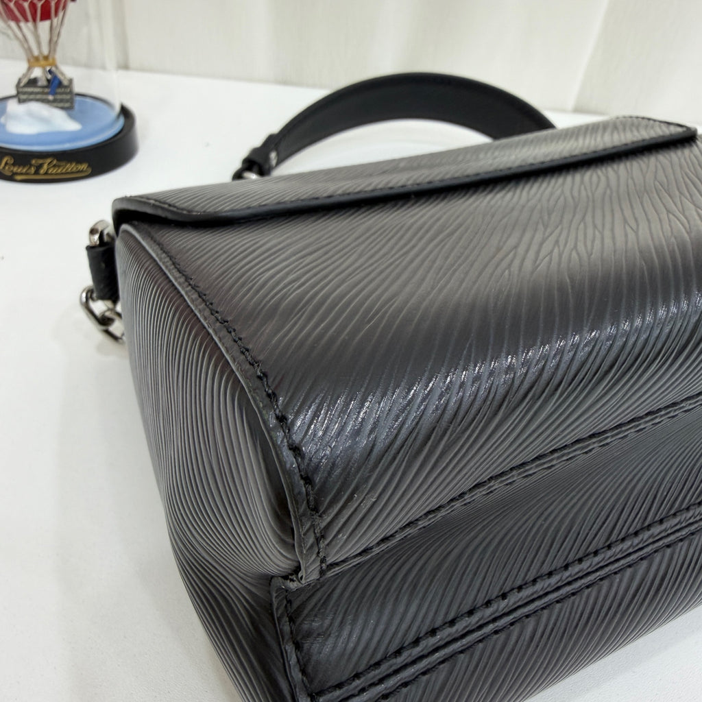 Louis Vuitton Crossbody M50332