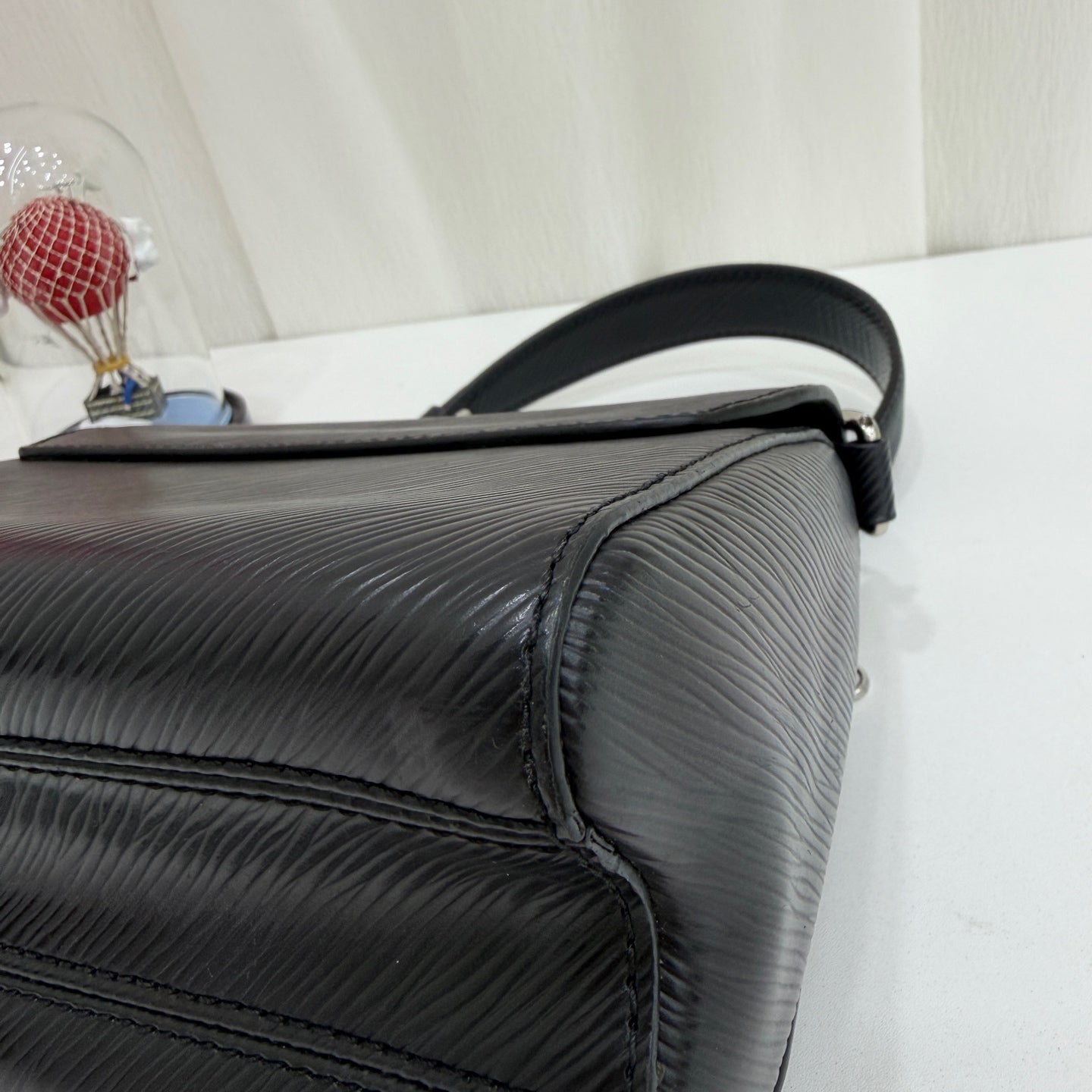 Louis Vuitton Crossbody M50332