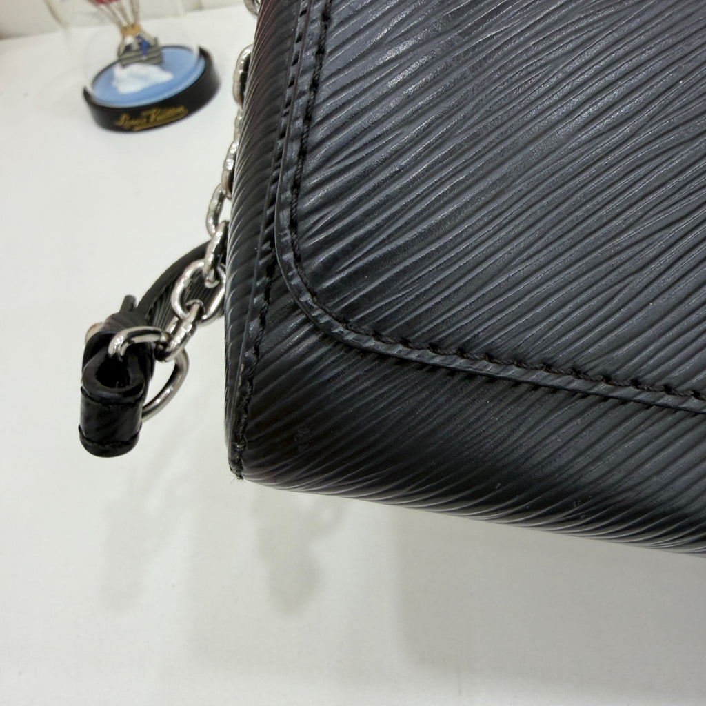 Louis Vuitton Crossbody M50332