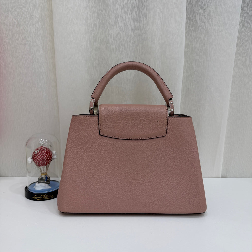 Louis Vuitton M94635
