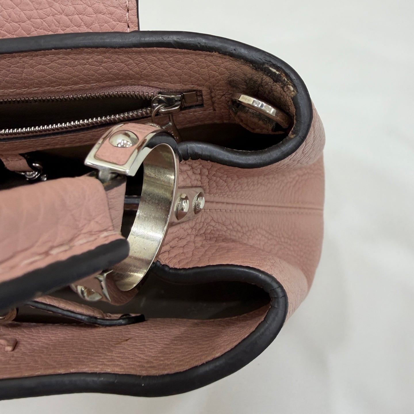 Louis Vuitton M94635