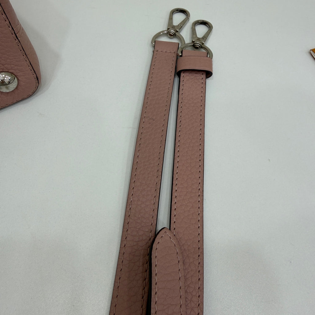 Louis Vuitton M94635