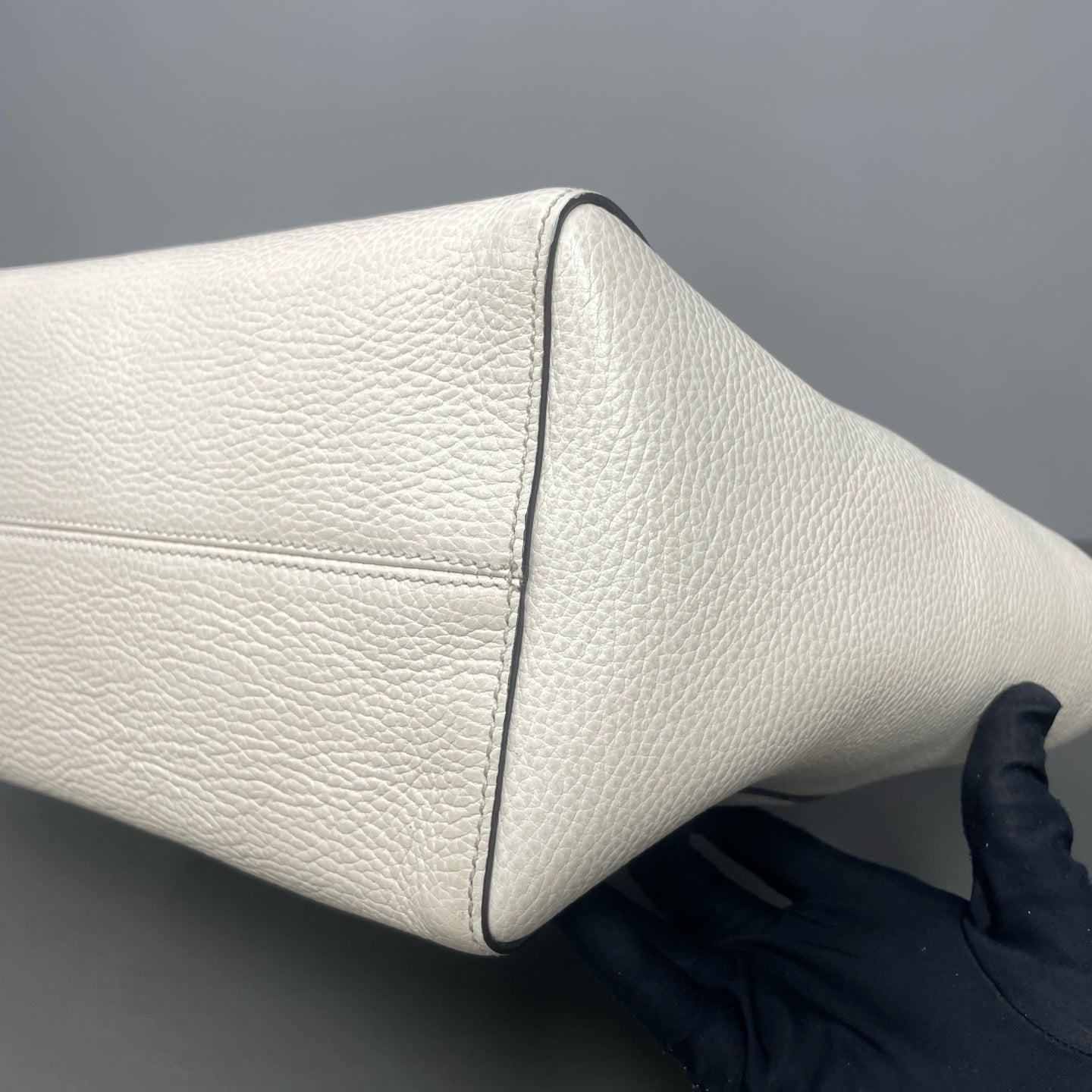 Gucci White Tote