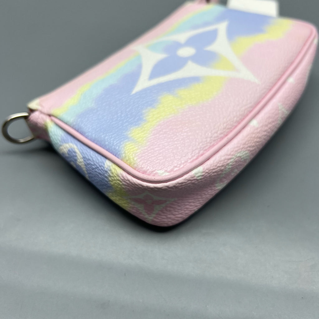 Louis Vuitton Pink