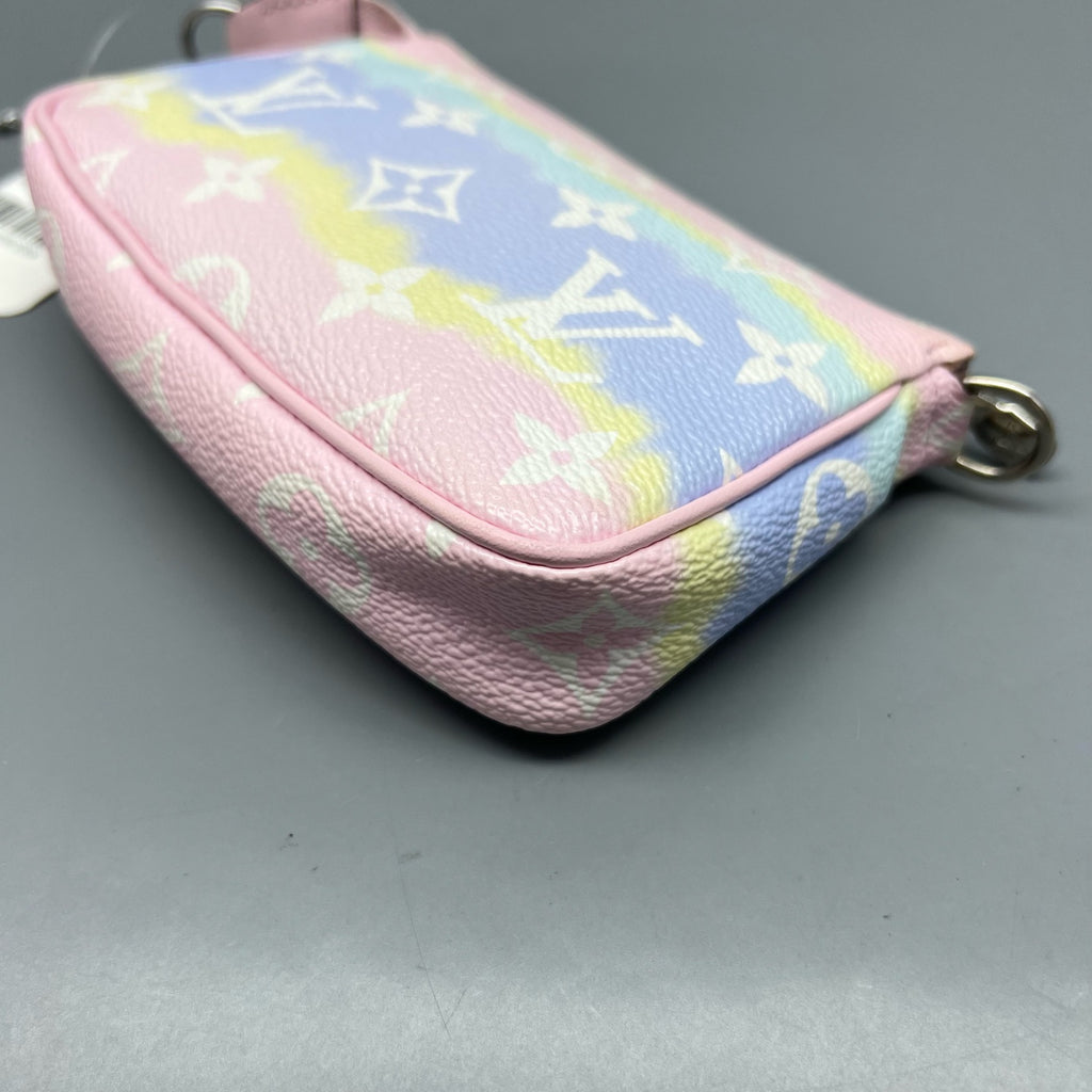 Louis Vuitton Pink