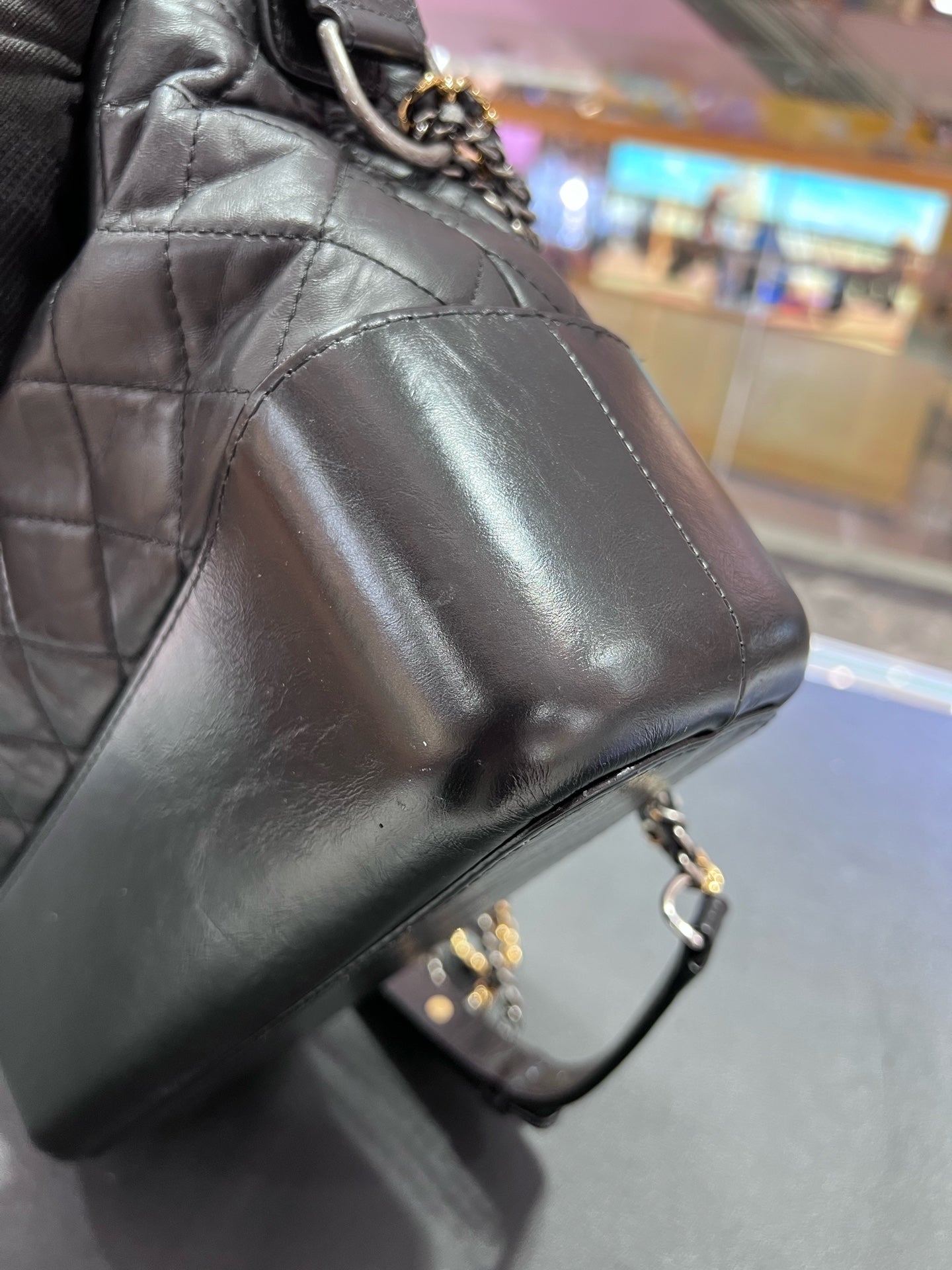 Chanel Medium-sized shoulder crossbody bag Crossbody AS1582-B03034-94305