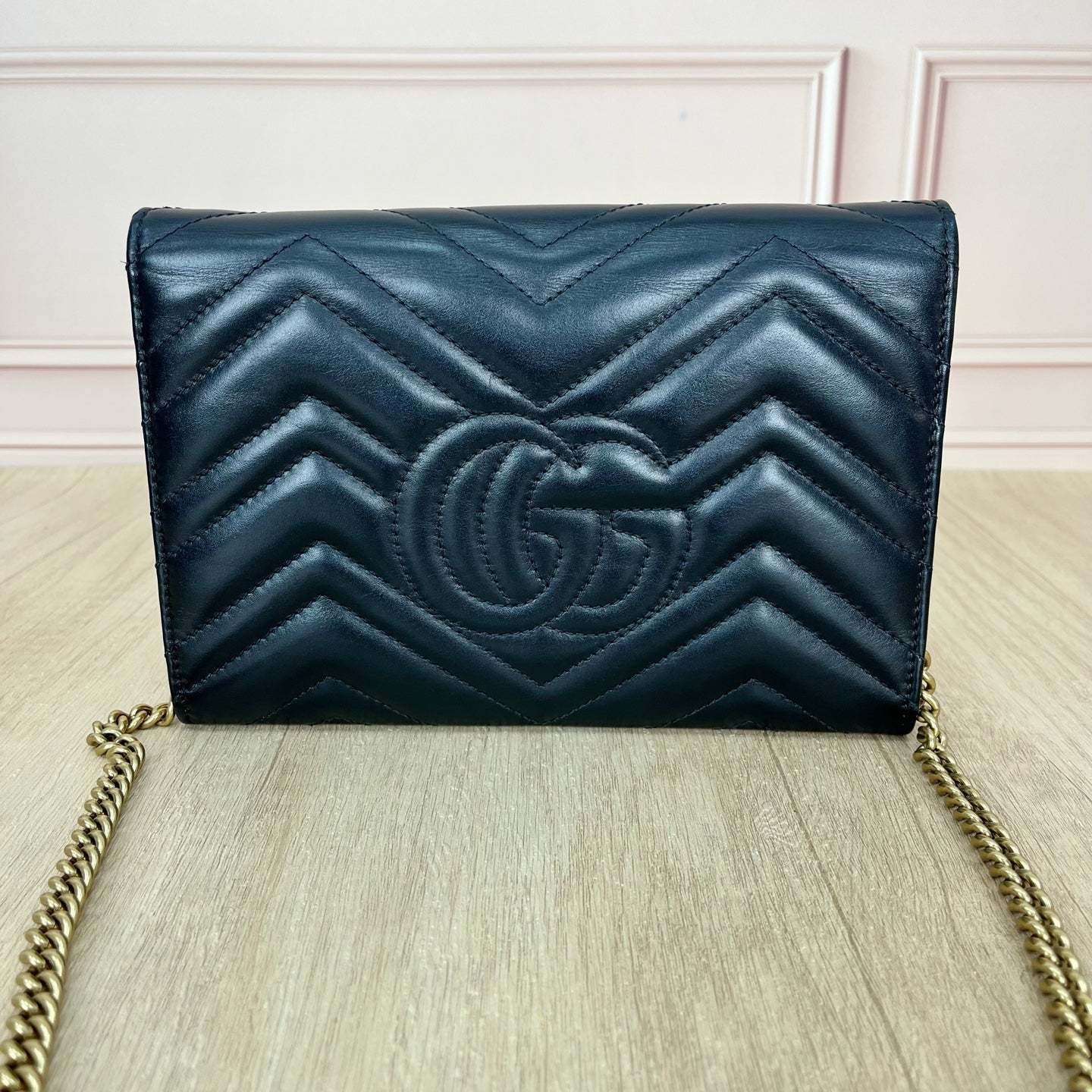 Gucci 474575DRW1T1000