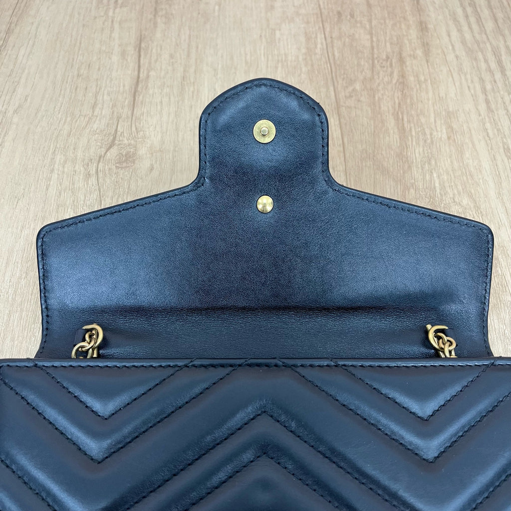 Gucci 474575DRW1T1000