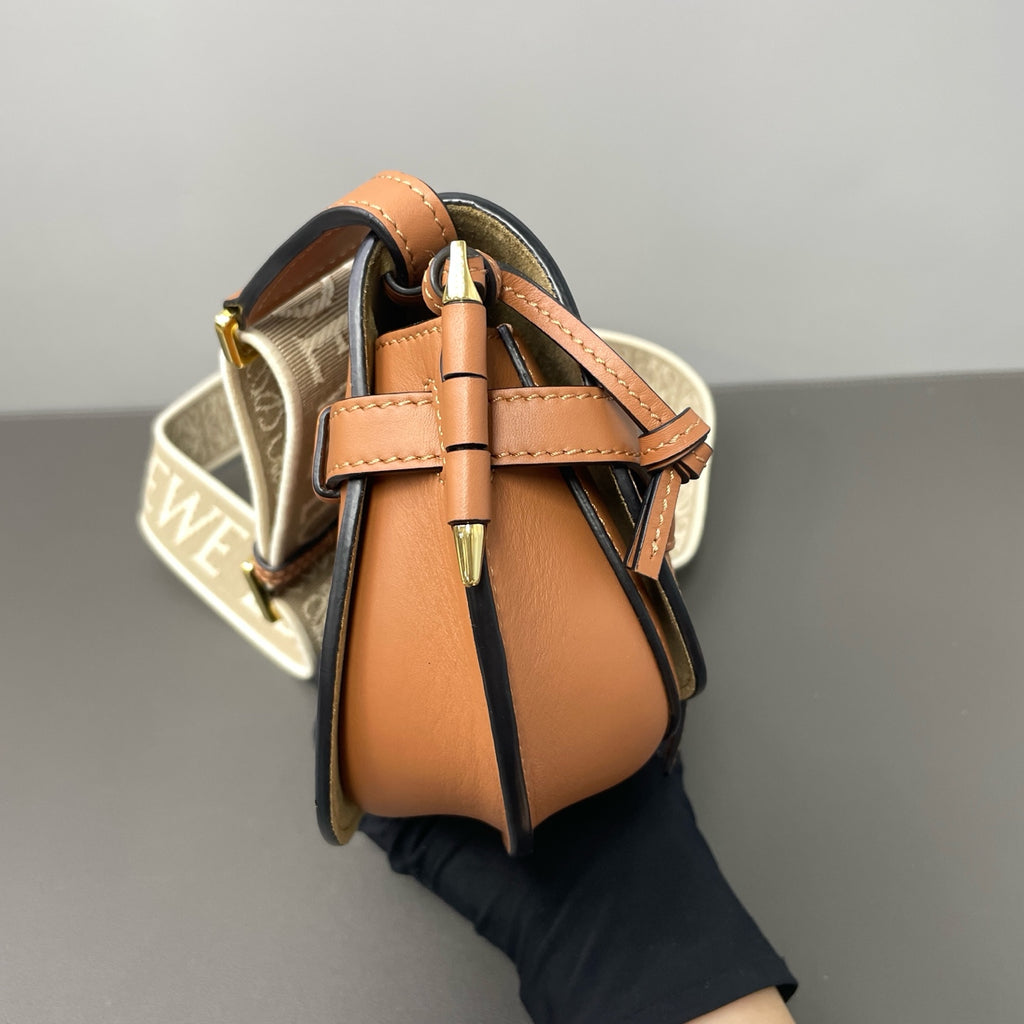 Loewe Saddle Bag