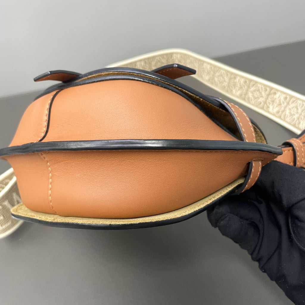 Loewe Saddle Bag