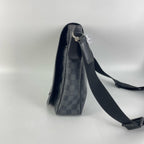 Louis Vuitton Messenger Bag