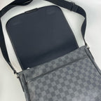 Louis Vuitton Messenger Bag