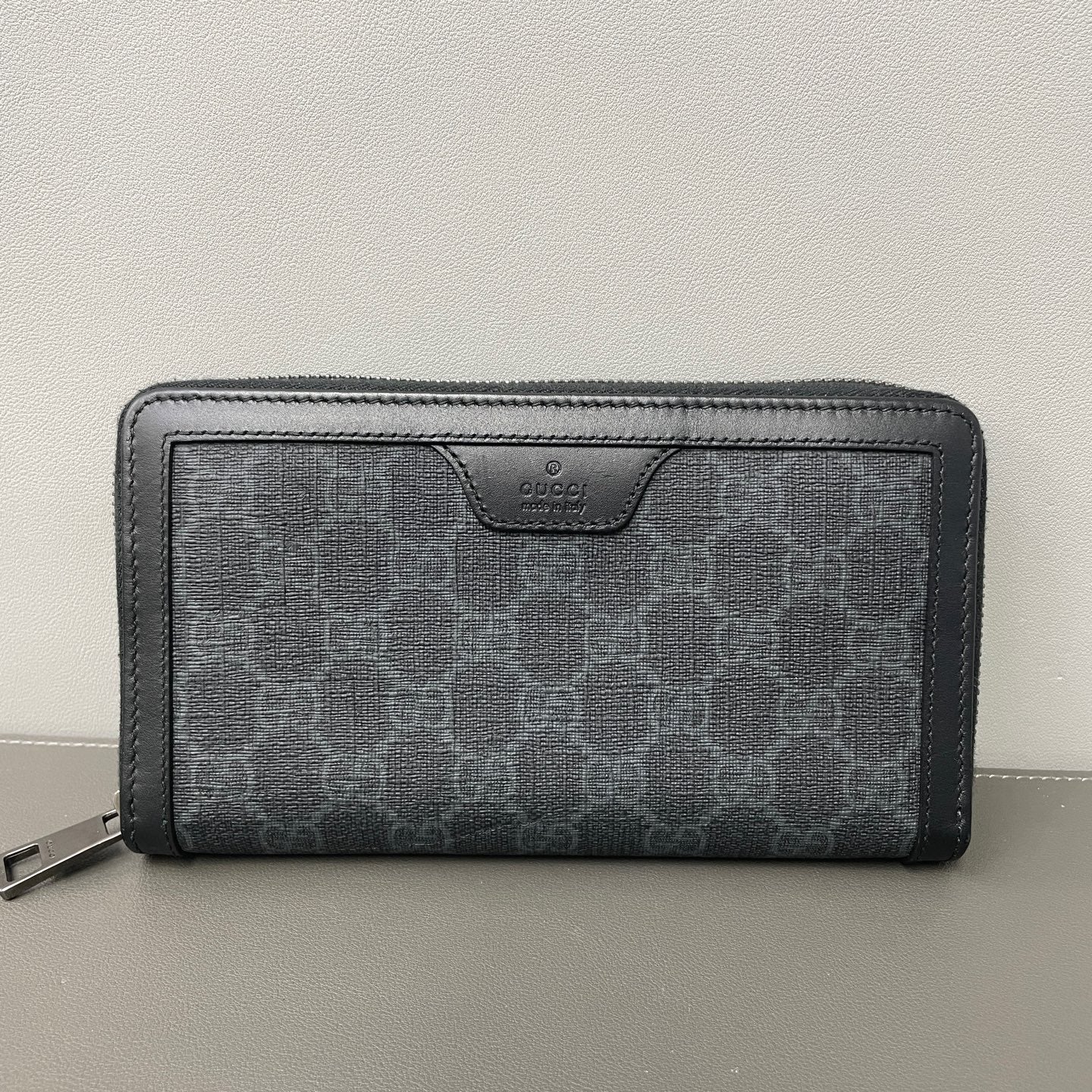 Gucci Black