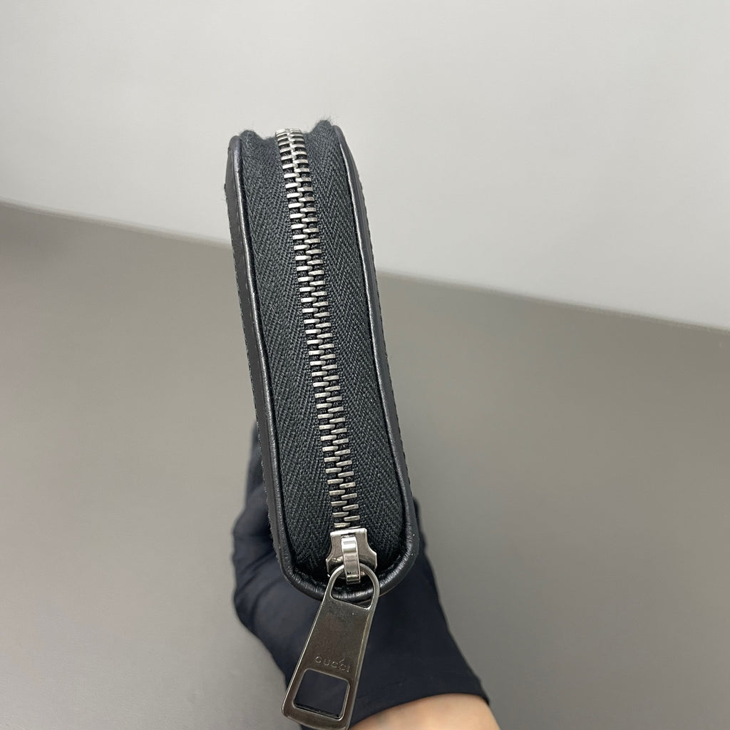 Gucci Black