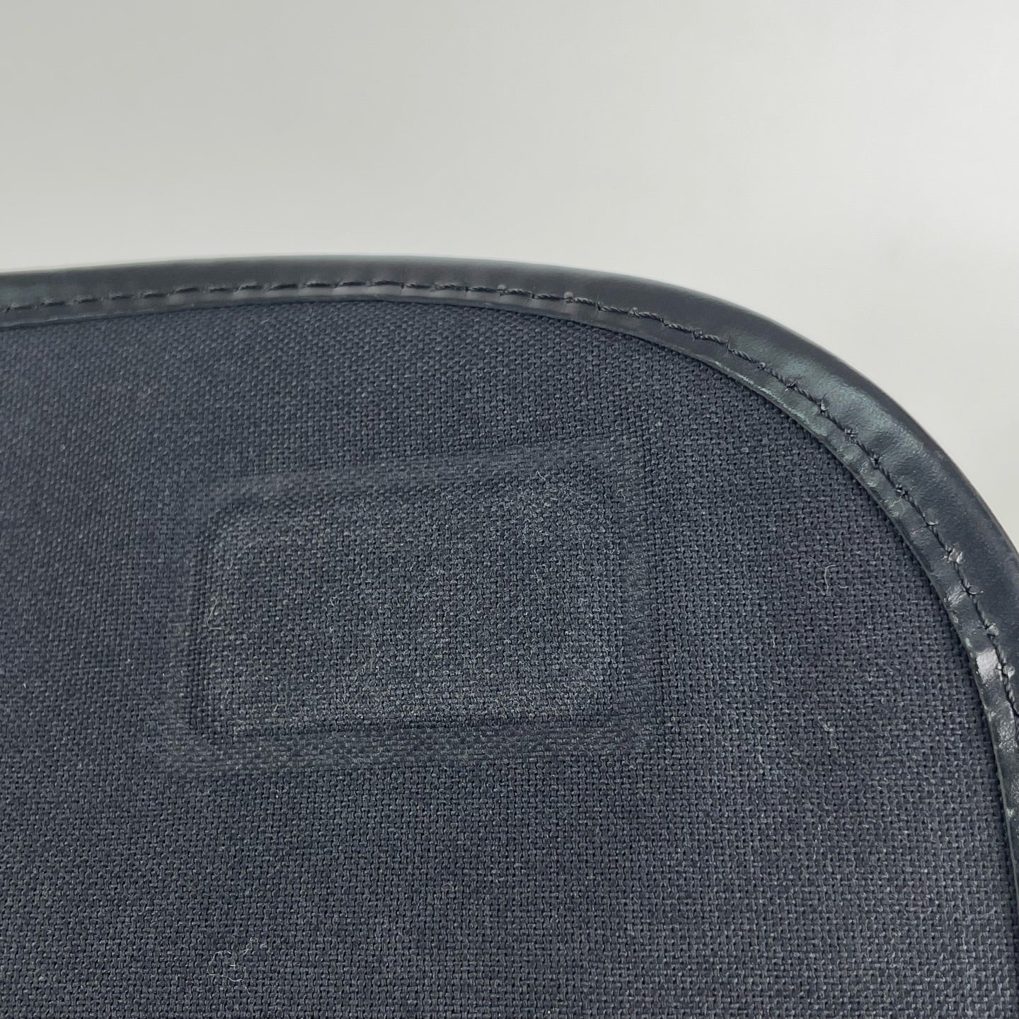 Louis Vuitton Messenger Bag