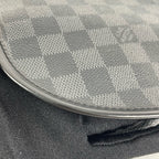 Louis Vuitton Messenger Bag