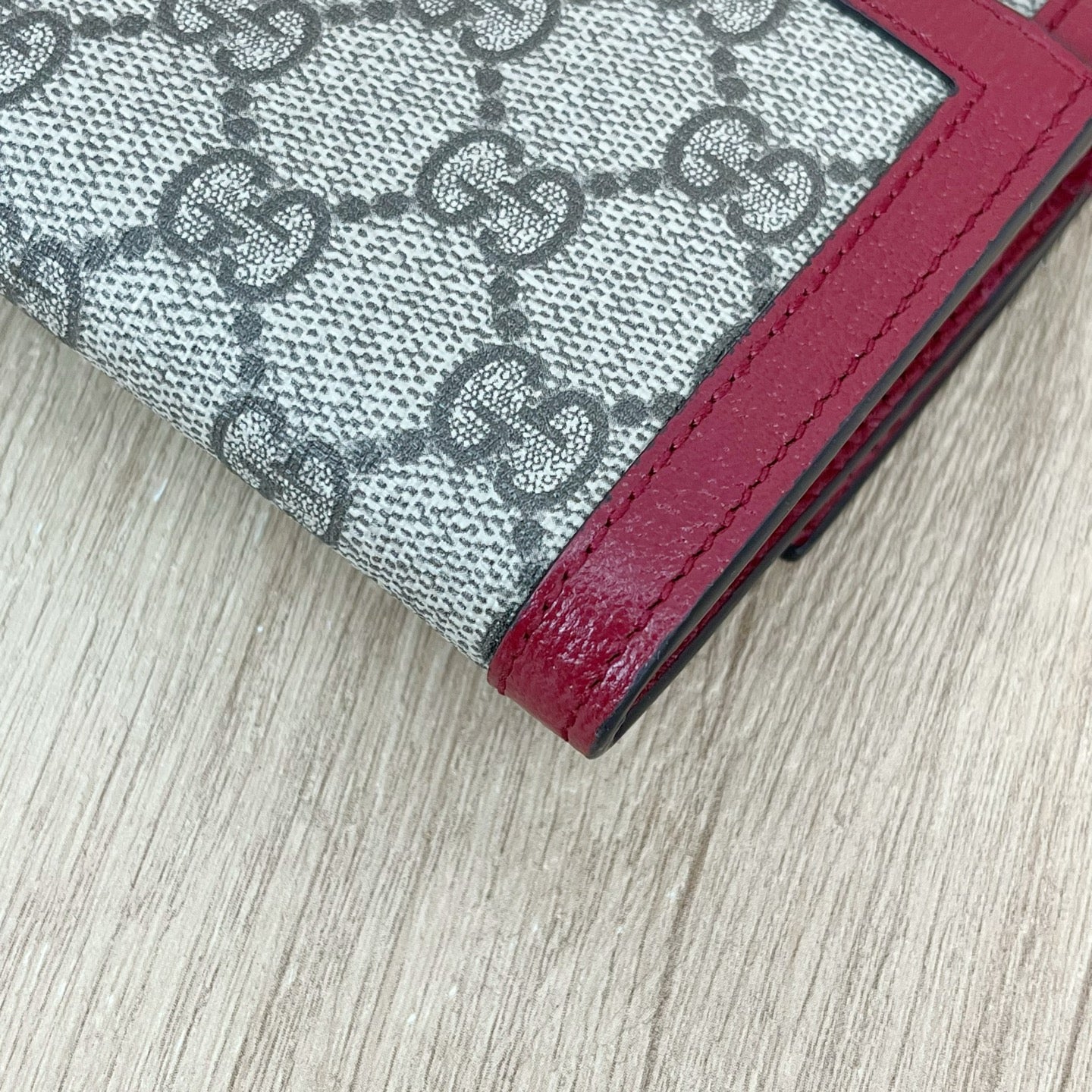 Gucci Red