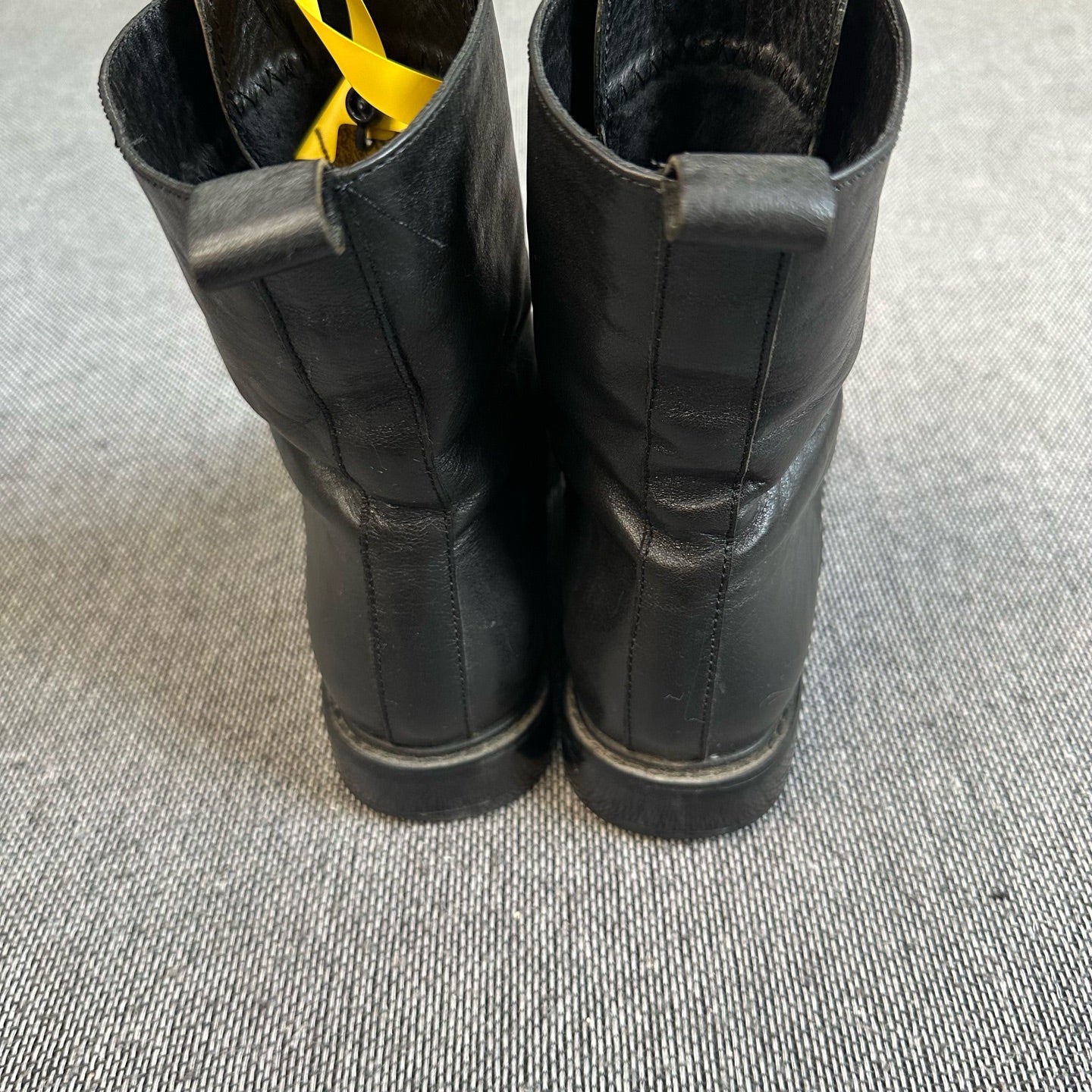 空白 Ankle boots