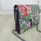 Gucci 401231KU2AN8693