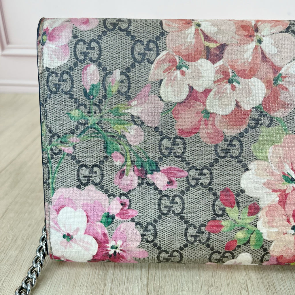 Gucci 401231KU2AN8693
