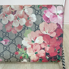 Gucci 401231KU2AN8693