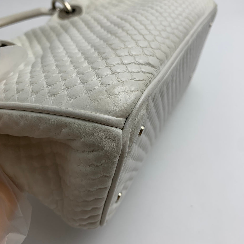 Dior White