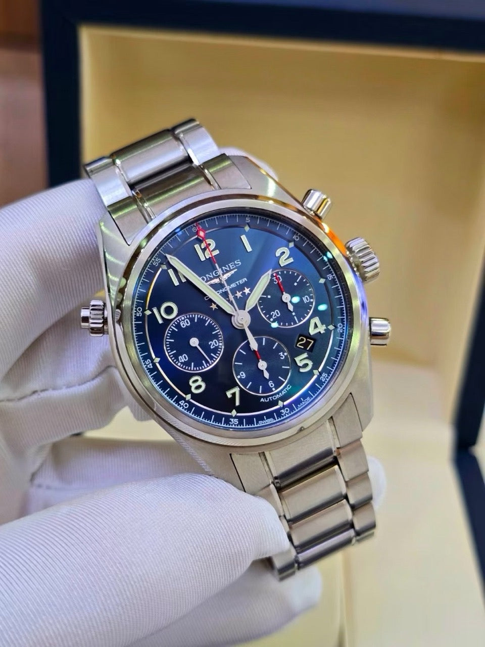 Louis Vuitton Blue Automatic (self-winding) watch