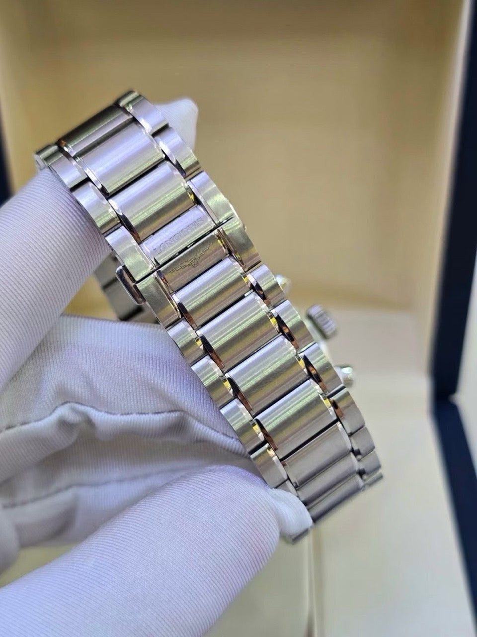 Louis Vuitton Blue Automatic (self-winding) watch