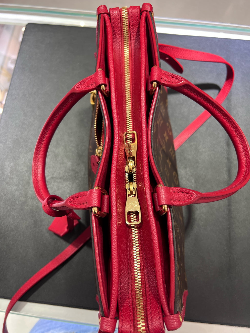 Louis Vuitton M43433