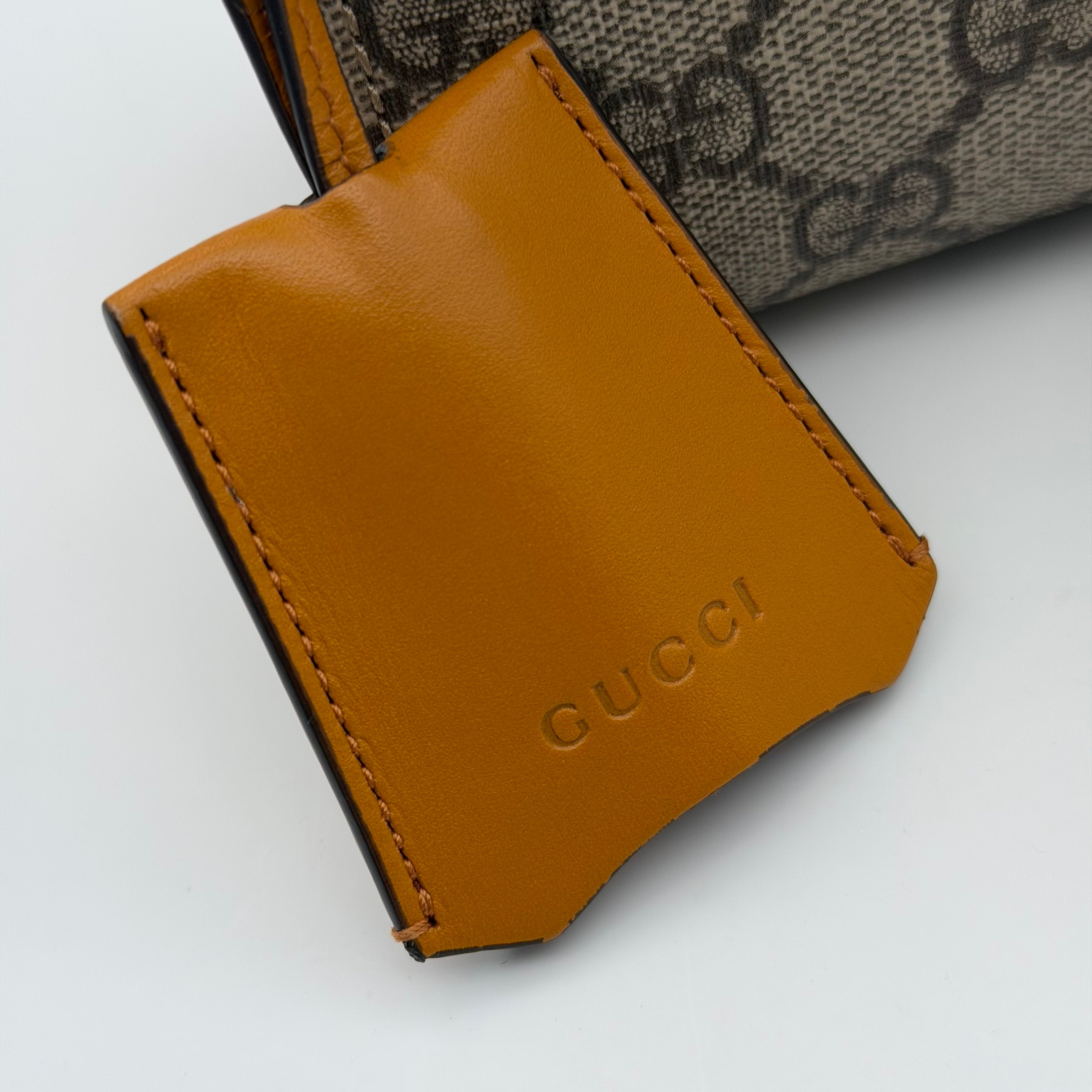Gucci White