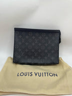 Louis Vuitton Clutch