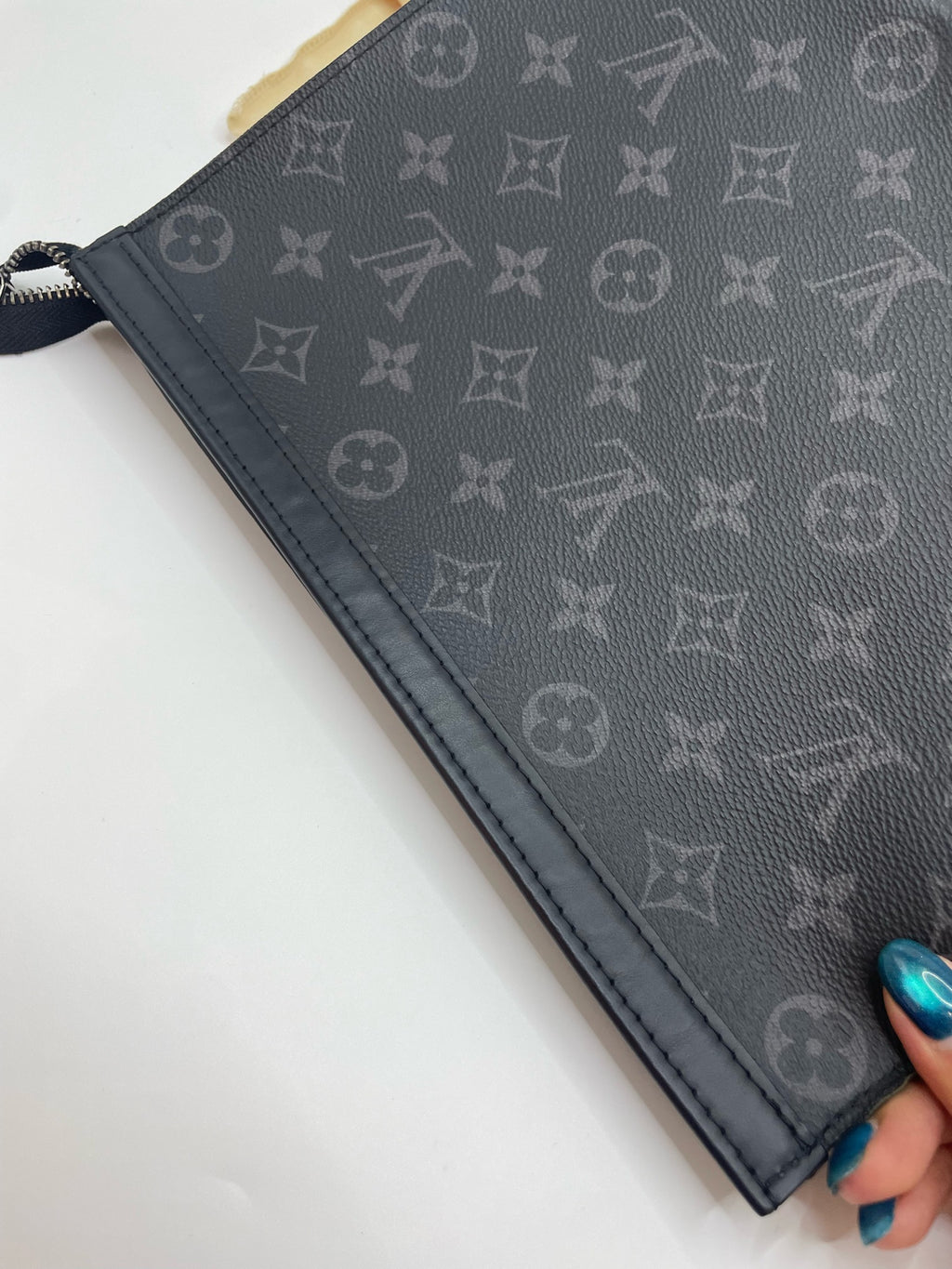Louis Vuitton Clutch