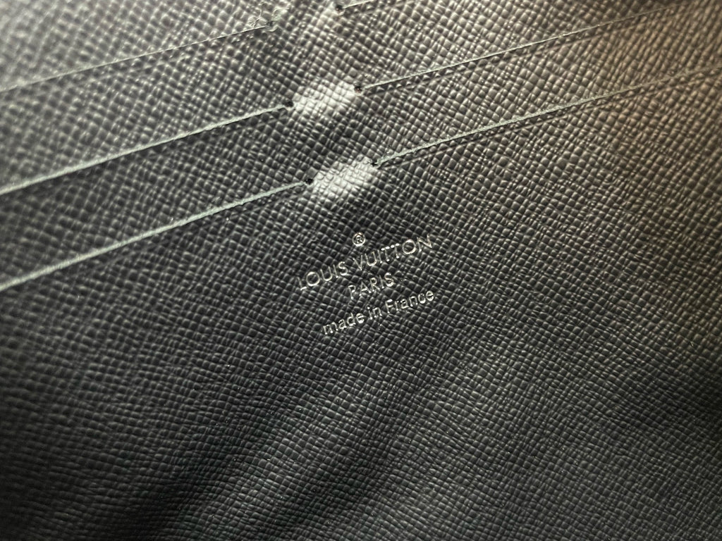 Louis Vuitton Clutch