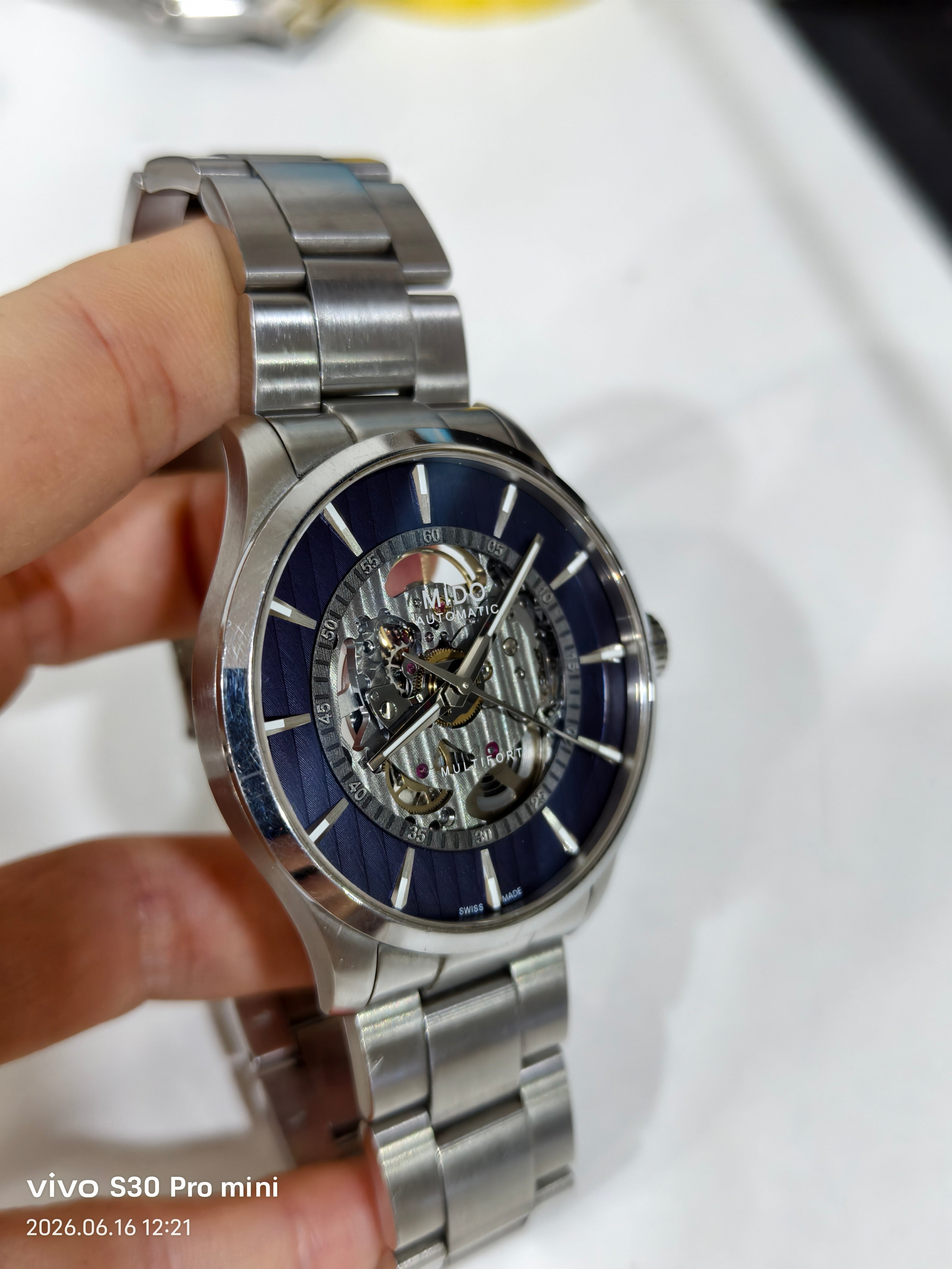 Mido Helmsman Series Automatic (self-winding) watch 42.0 M038.436.11.041.00