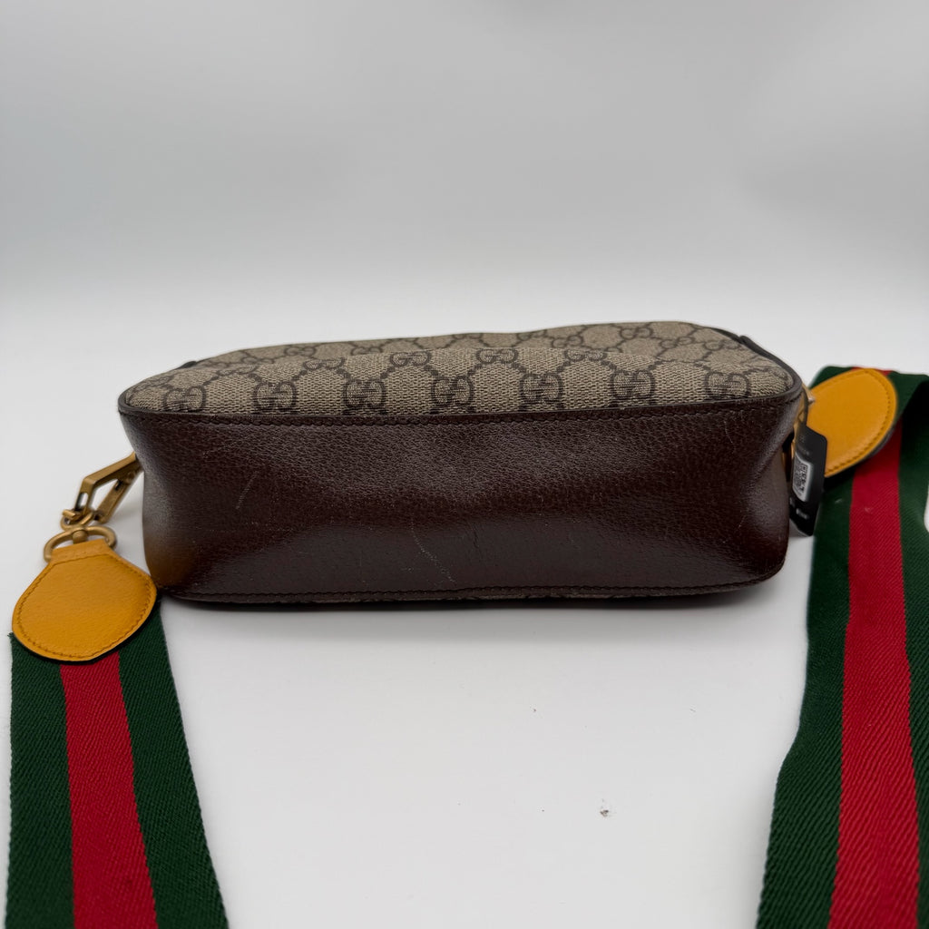 Gucci Messenger Bag