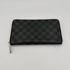 Louis Vuitton Black