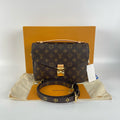 Louis Vuitton Messenger Bag