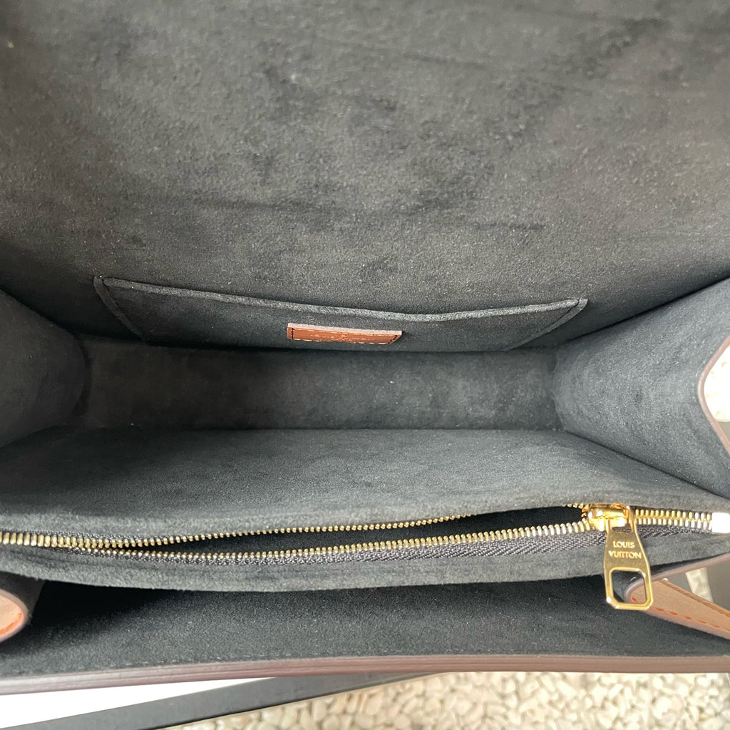 Louis Vuitton Crossbody