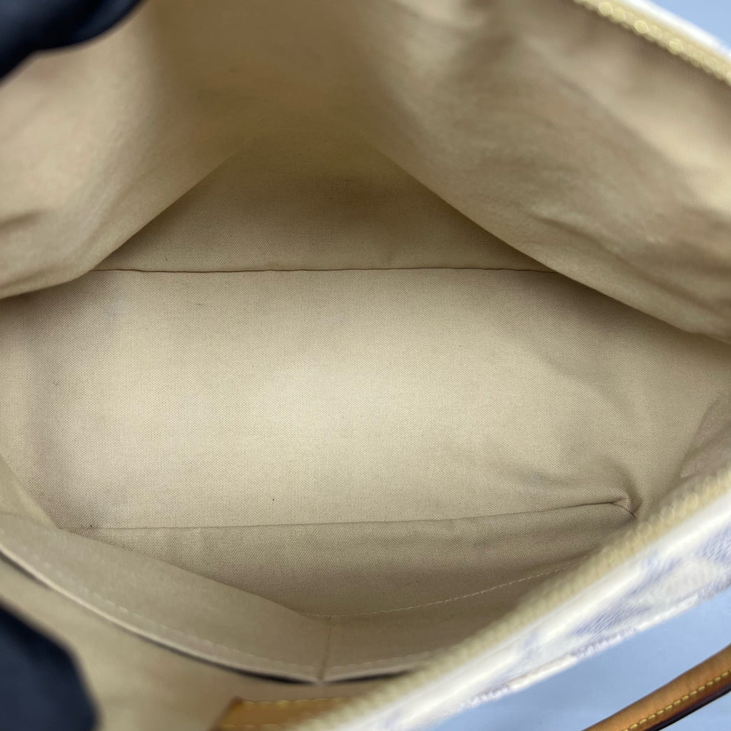 Louis Vuitton Tote