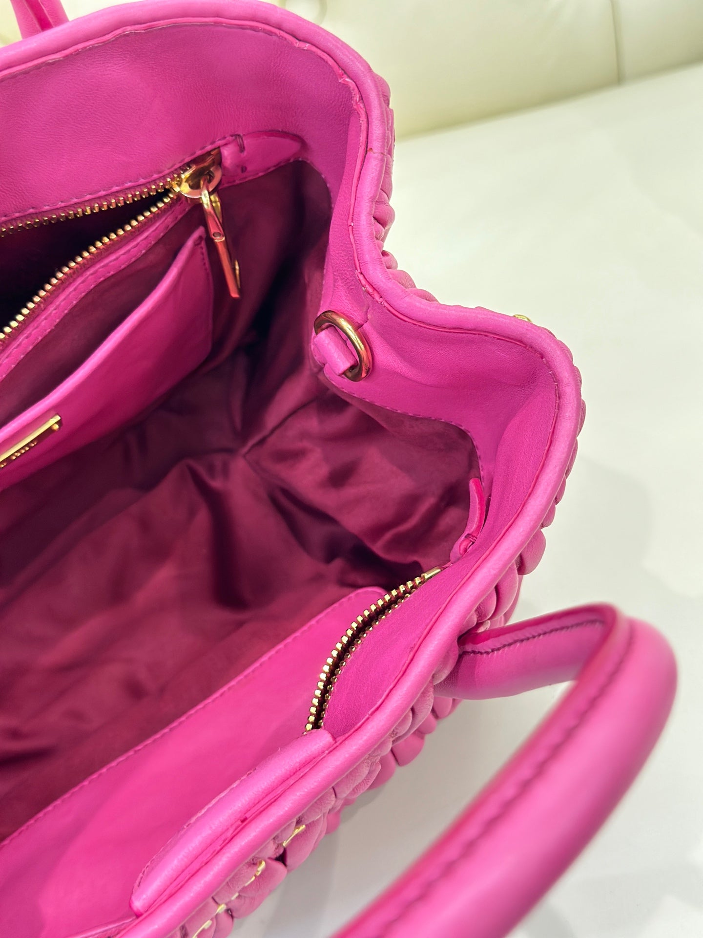 Miu Miu Red Satchel Length 32 x Width 15 x Height 23 cm RN1016-N88-F0029
