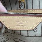 Louis Vuitton Tote M40992